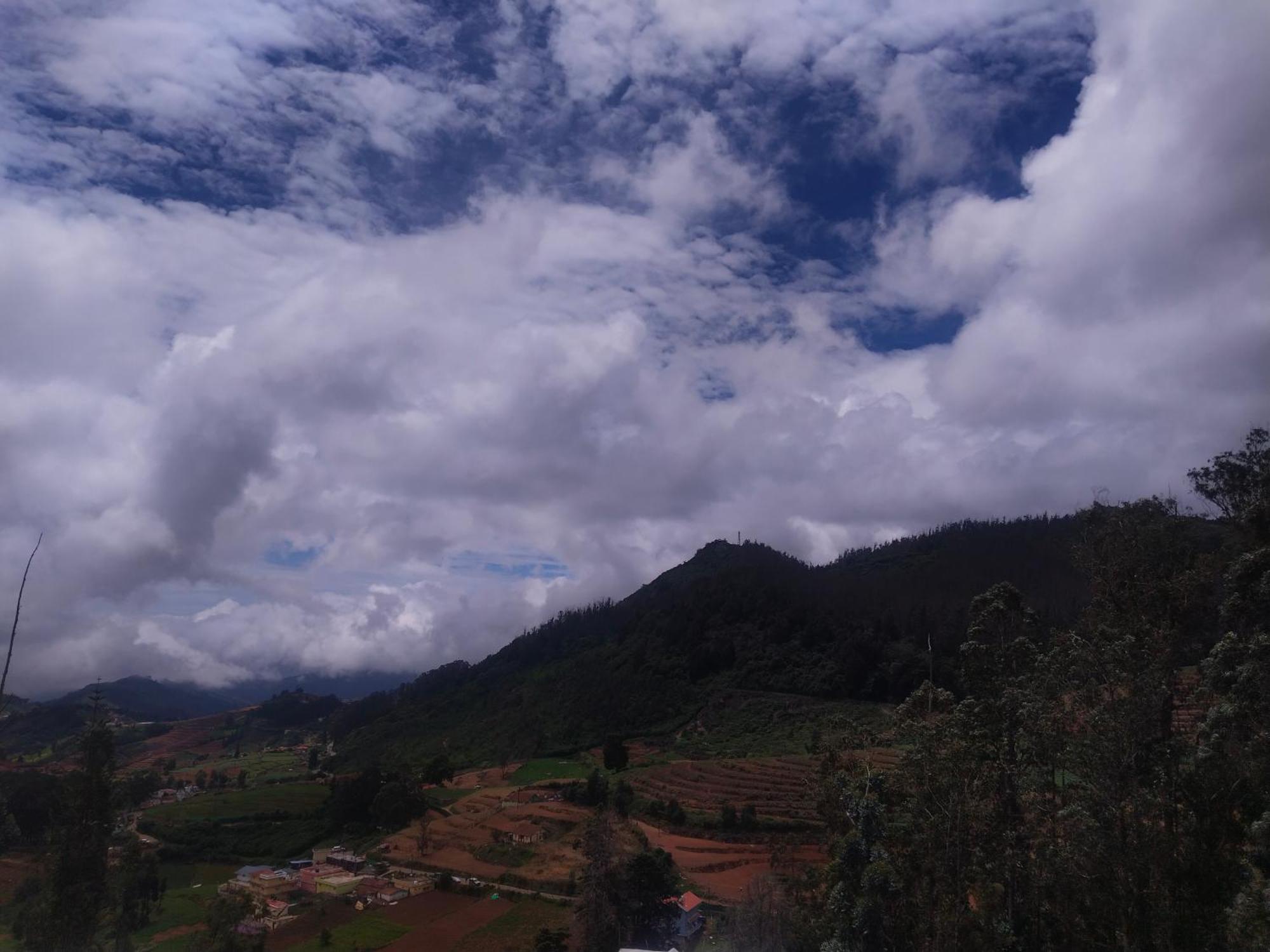 Bs Dreamz Ooty Appartement Buitenkant foto
